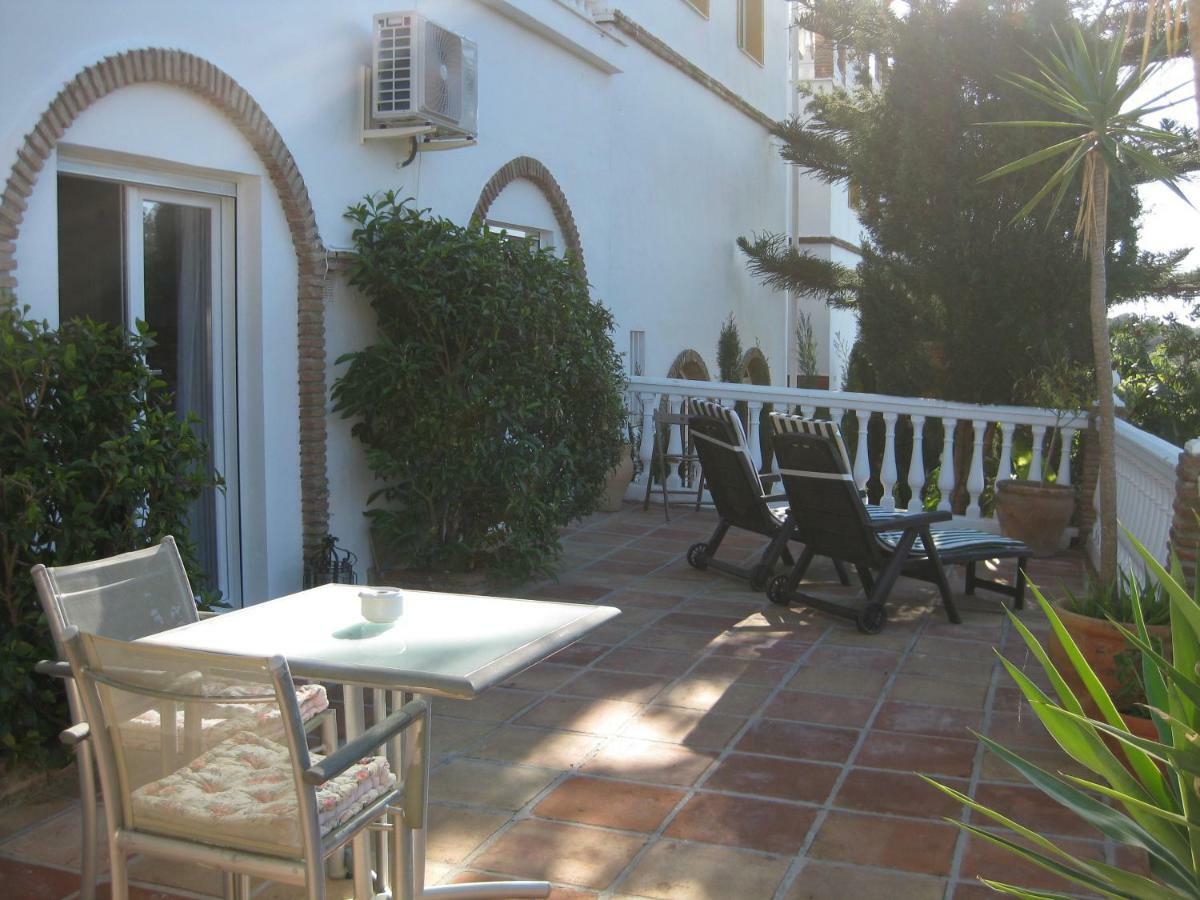 Apt 1 Ch Costa Del Sol Sitio De Calahonda Dans Maison D'Hote Entree Independante Mijas Exterior photo