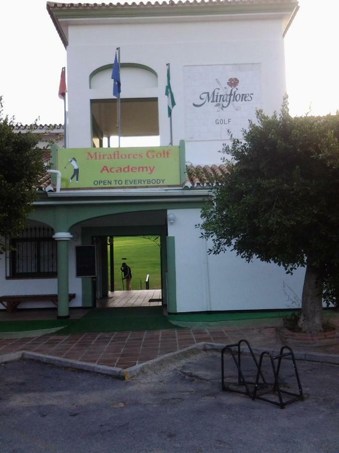 Apt 1 Ch Costa Del Sol Sitio De Calahonda Dans Maison D'Hote Entree Independante Mijas Exterior photo
